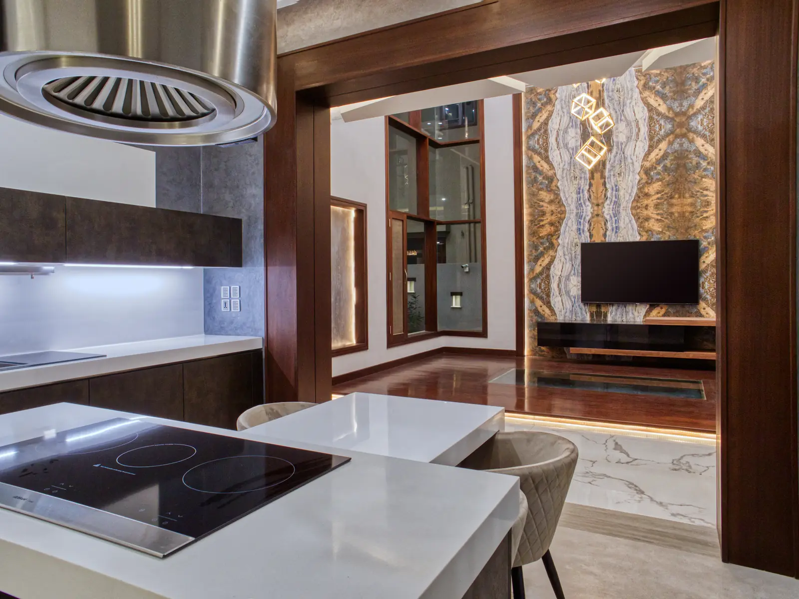 Interior & Architecture